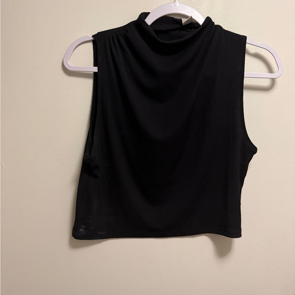 H&M Black Sleeveless Women's Top